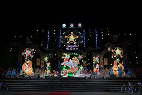 LAN TOẢ YÊU THƯƠNG TẠI ĐÊM HỘI TRĂNG RẰM Ở CẦN THƠ